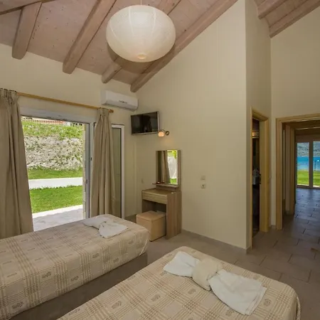 Porto Kamini Corfu * Афионас